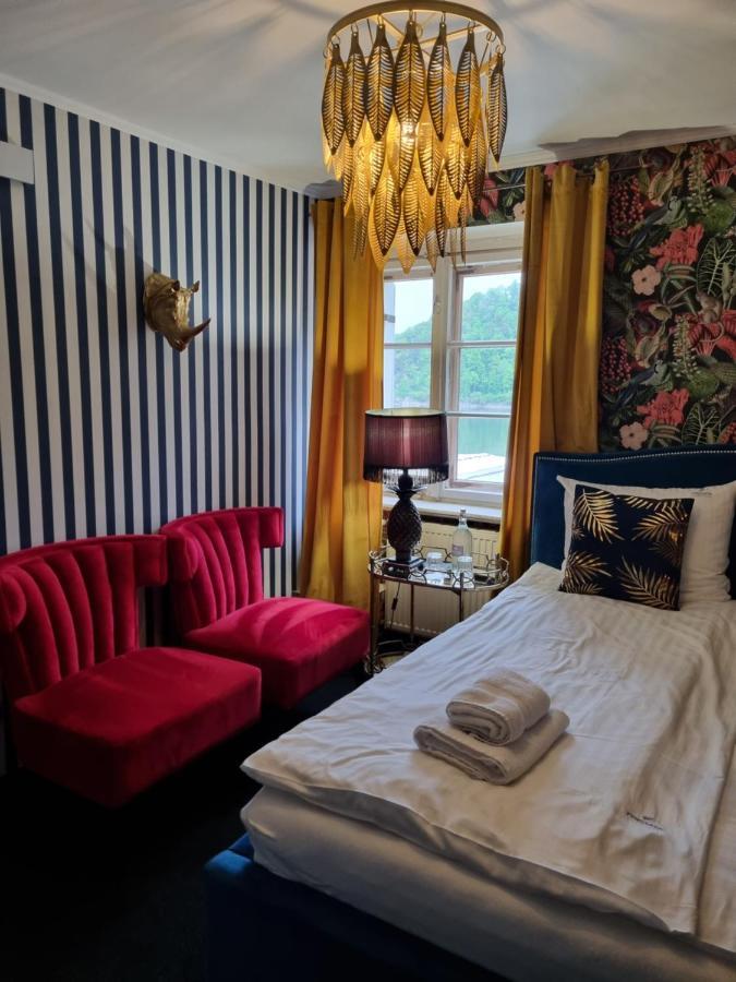 Fregata Bed & Breakfast Zagorze Slaskie Bagian luar foto