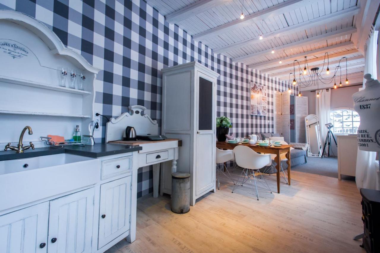 Fregata Bed & Breakfast Zagorze Slaskie Bagian luar foto